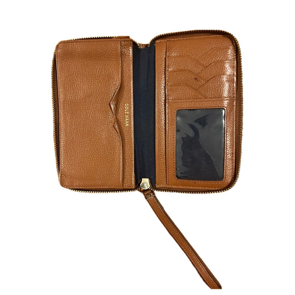 COLE HAAN wallet - Picture 7 of 7